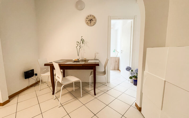 Alloggi a VICENZA - Via Fantoni - Piano 2 / stanze singole 2 / stanze doppie 1 / bagni 1