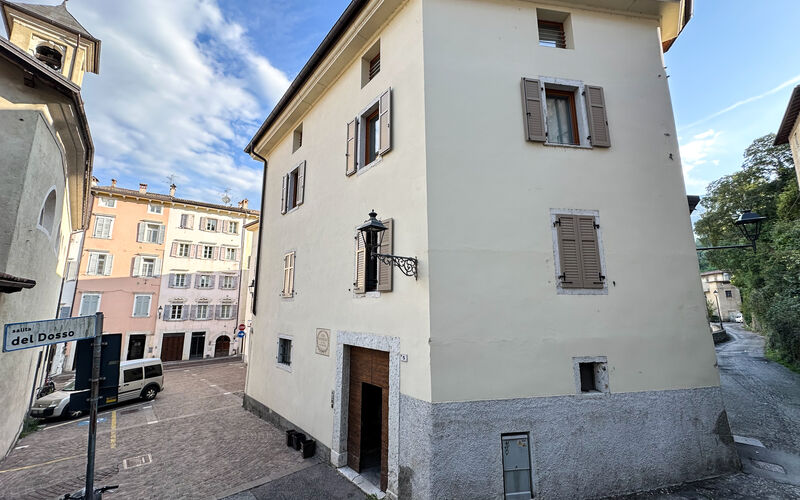 Alloggi a ROVERETO - S.Osvaldo - Piano Terra - Piano Terra / stanze singole 2 / stanze doppie 1 / bagni 1
