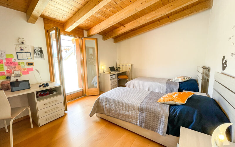 ROVERETO - C.so Bettini - Stanza 4 Doppia - Letto 1