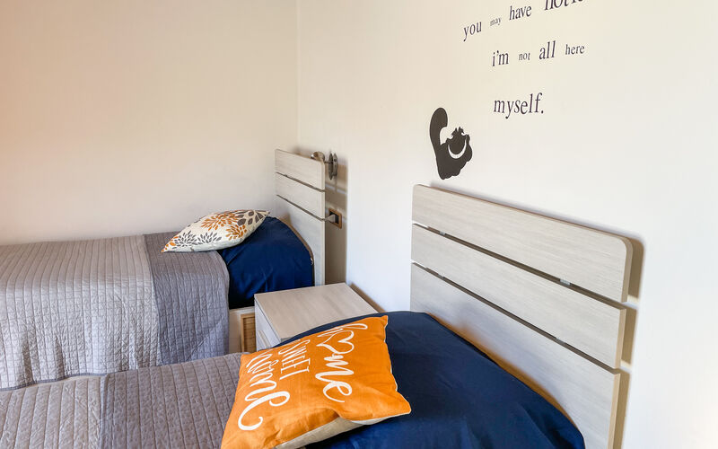 ROVERETO - C.so Bettini - Stanza 4 Doppia - Letto 2