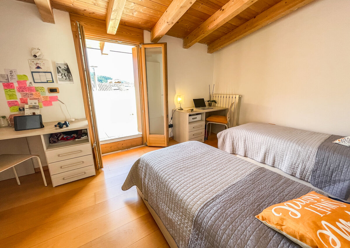 ROVERETO - C.so Bettini - Stanza 4 Doppia - Letto 2