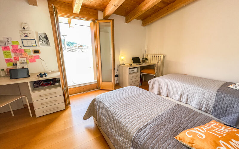 ROVERETO - C.so Bettini - Stanza 4 Doppia - Letto 2