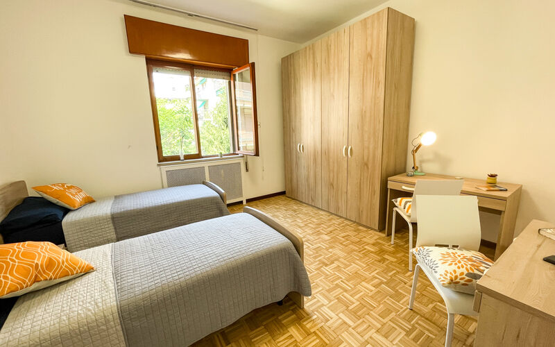 VICENZA - Via Meschinelli - Stanza 3 - Doppia - Letto 2