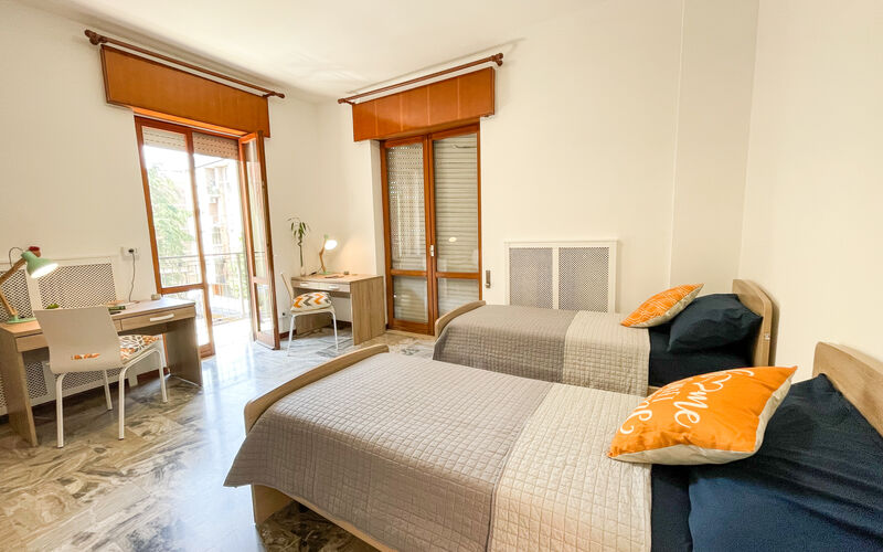 VICENZA - Via Meschinelli - Stanza 4 - Doppia - Letto 1
