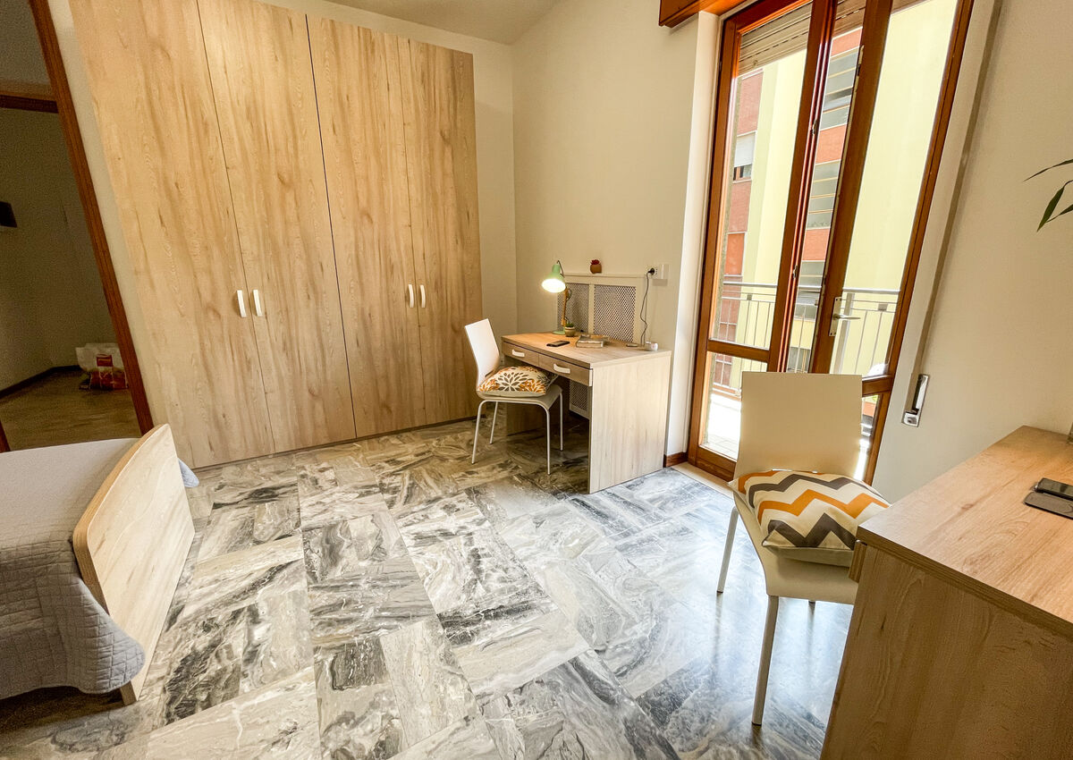 VICENZA - Via Meschinelli - Stanza 4 Doppia - Letto 2
