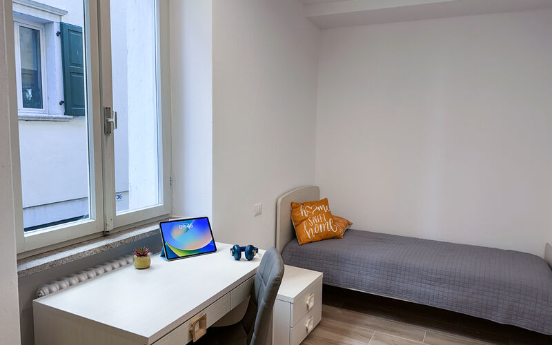 ROVERETO - Valbusa 1 - lato nord - Stanza 4