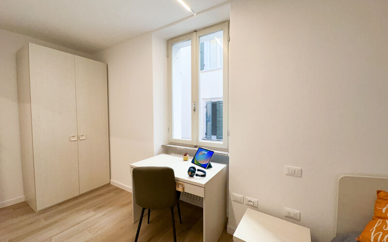 ROVERETO - Valbusa 1 - lato nord - Stanza 4