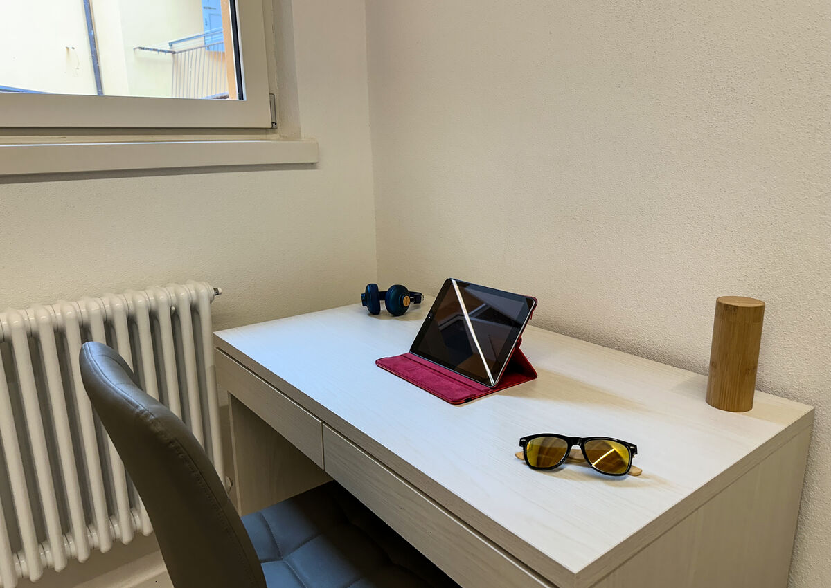 ROVERETO - Valbusa 4 - lato sud - Stanza 1