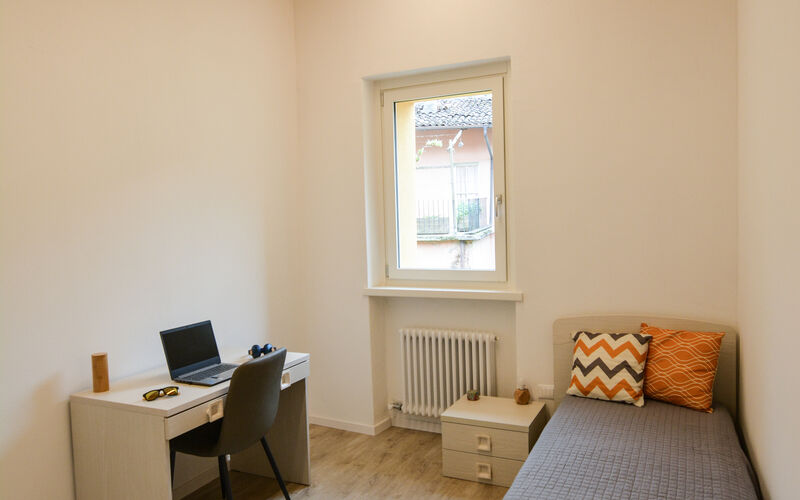 ROVERETO - Valbusa 4 - lato sud - Stanza 4