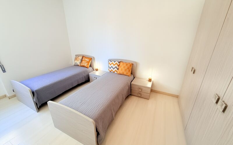 VICENZA - Via Borgo Casale - Stanza doppia 3 - letto 2