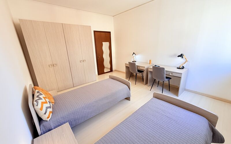 VICENZA - Via Borgo Casale - Stanza doppia 3 - letto 2